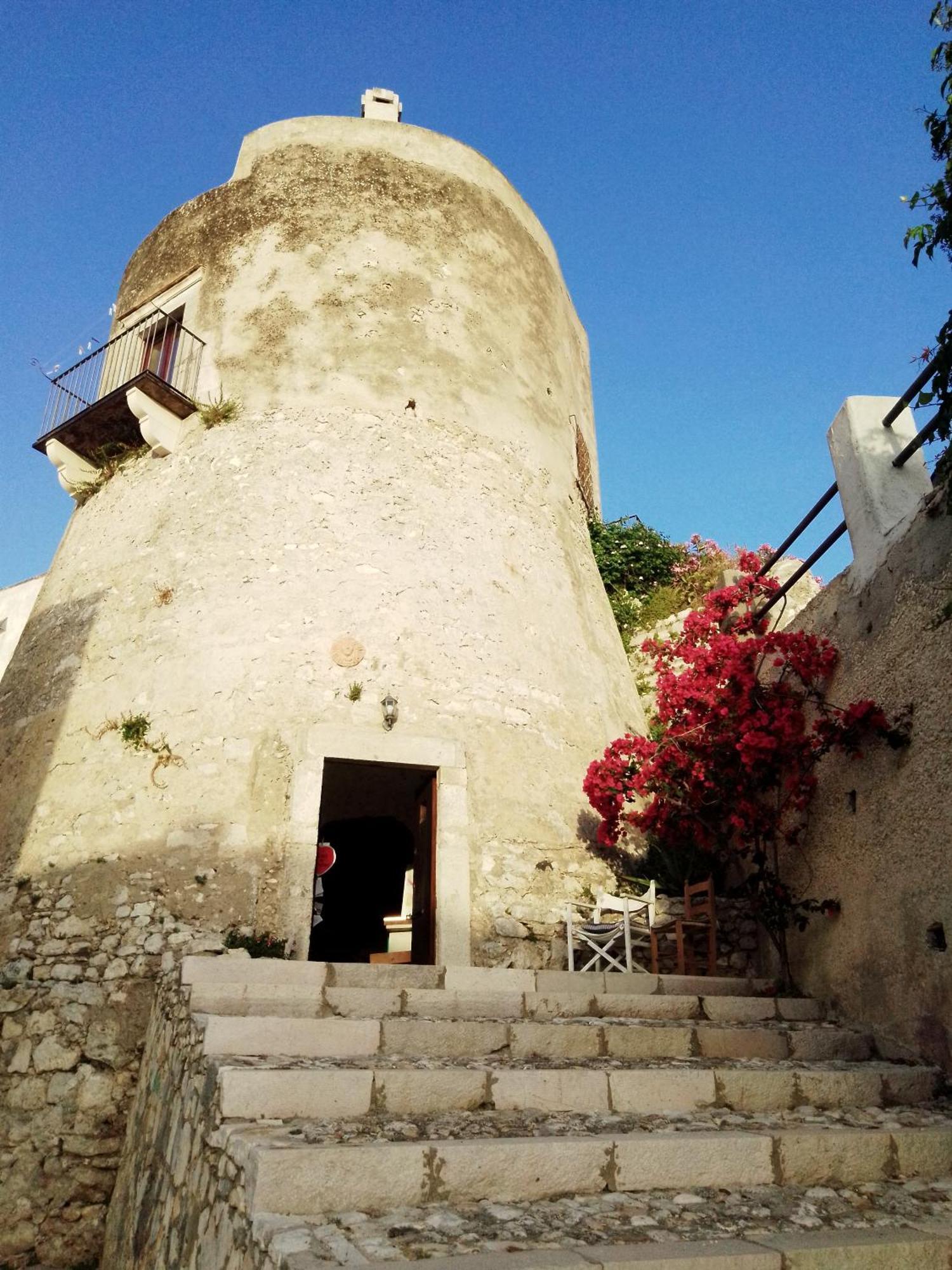 Torre La Mezzaluna Bed & Breakfast Vieste Luaran gambar